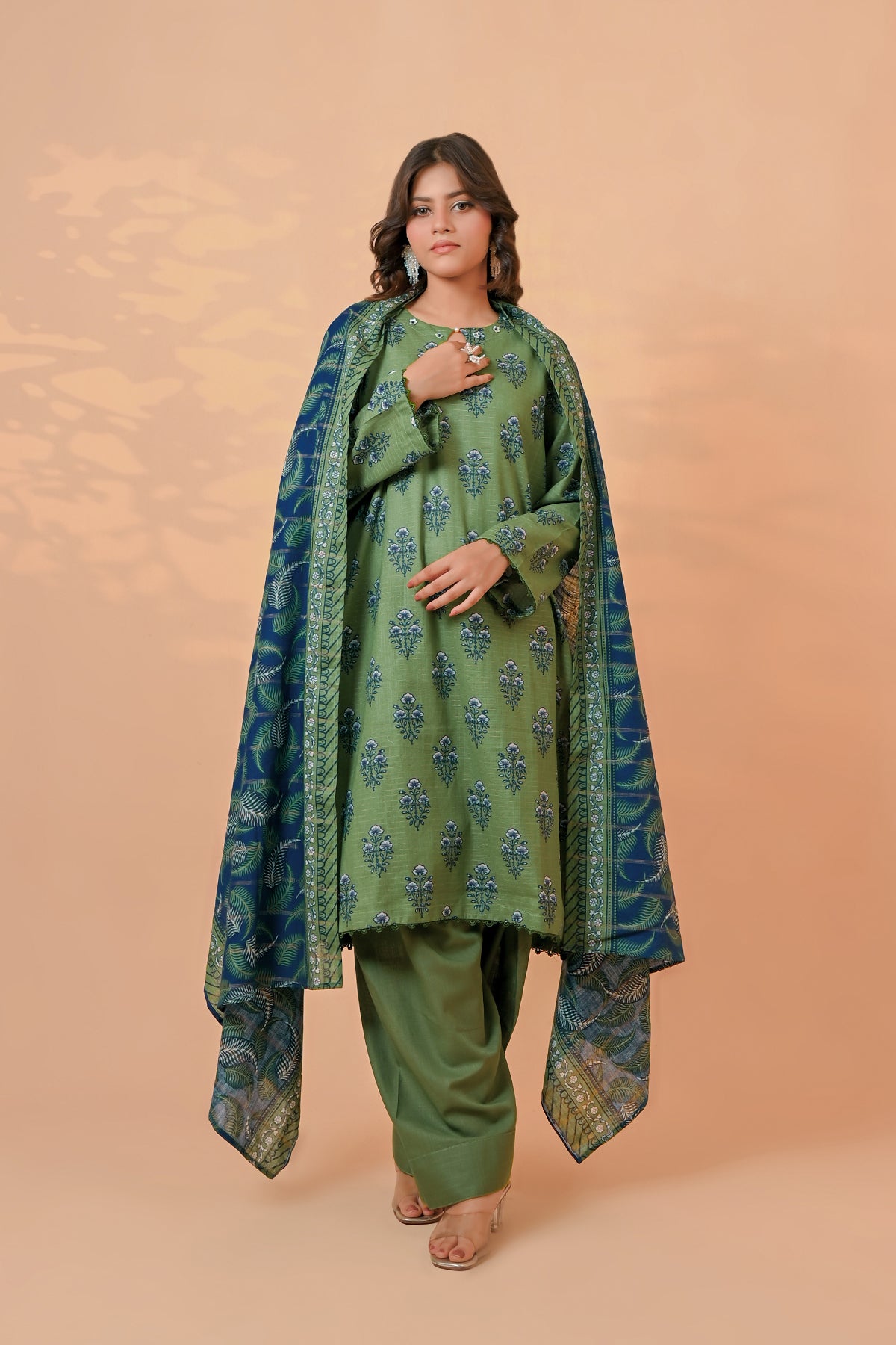 Light sky blue unstitched 3 Pcs Khaddar suit for women with indigo-blue printed shawl