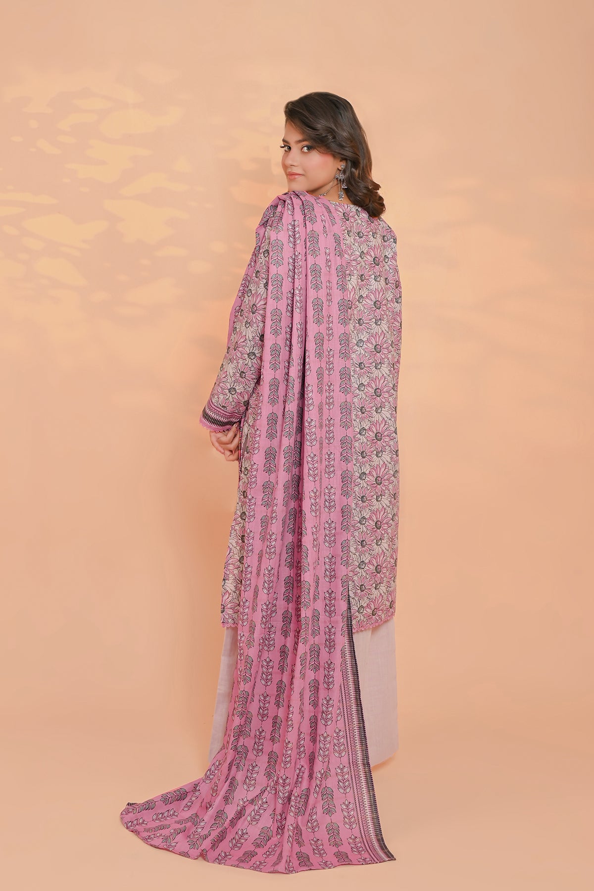 Warm rust-rose unstitched 3 Pcs Khaddar suit for women with colorful chevron shawl