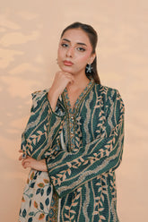 3 Pcs Unstitched printed Essential khaddar Suit in pine green for women