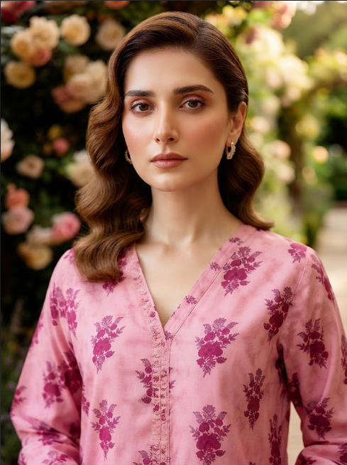 Pink Maroon Floral Print 2-Piece Suit close-up