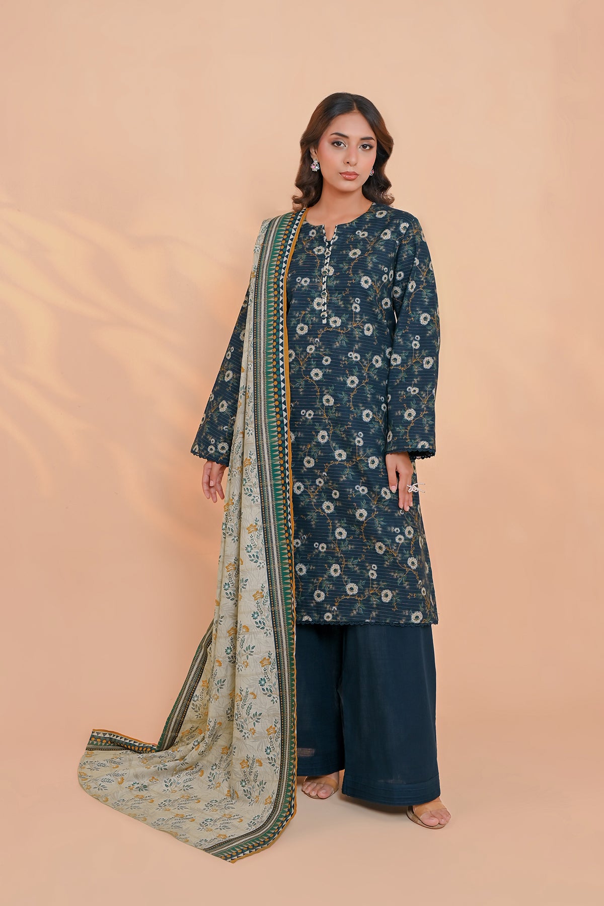Teal-charcoal unstitched 3 Pcs Khaddar suit for women with beige printed shawl