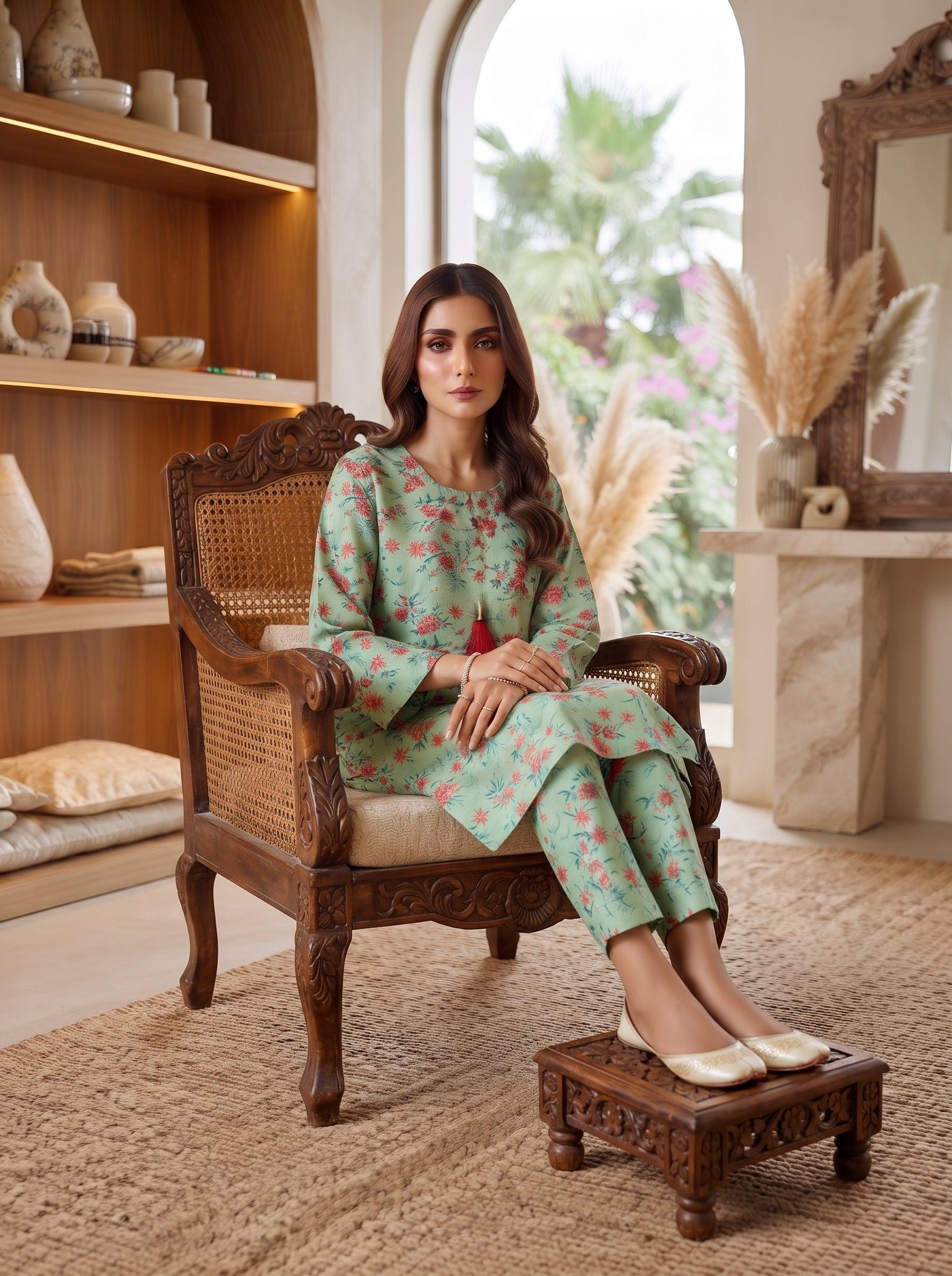 Mint Green Floral Print 2-Piece Suit detail